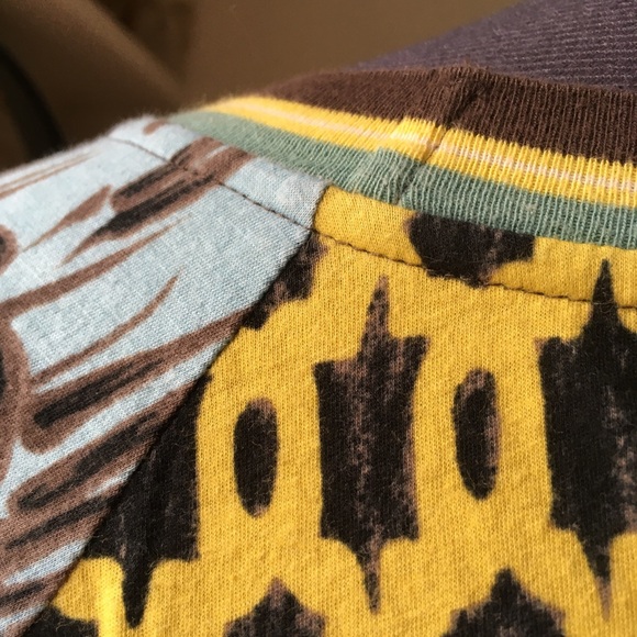 Hugo Boss Retro Multi Print Tee - Picture 10 of 14